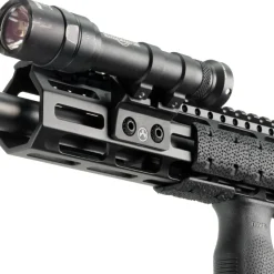 Magpul M-LOK Offset Light Mount valokiinnike, polymeeri