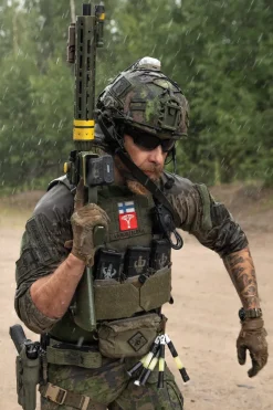 Opsmen F101 Stealth Survival Light kypärävilkku