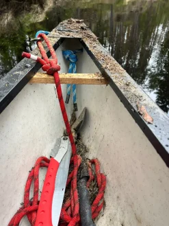 Varusteleka Skrama 240, hiiliteräs